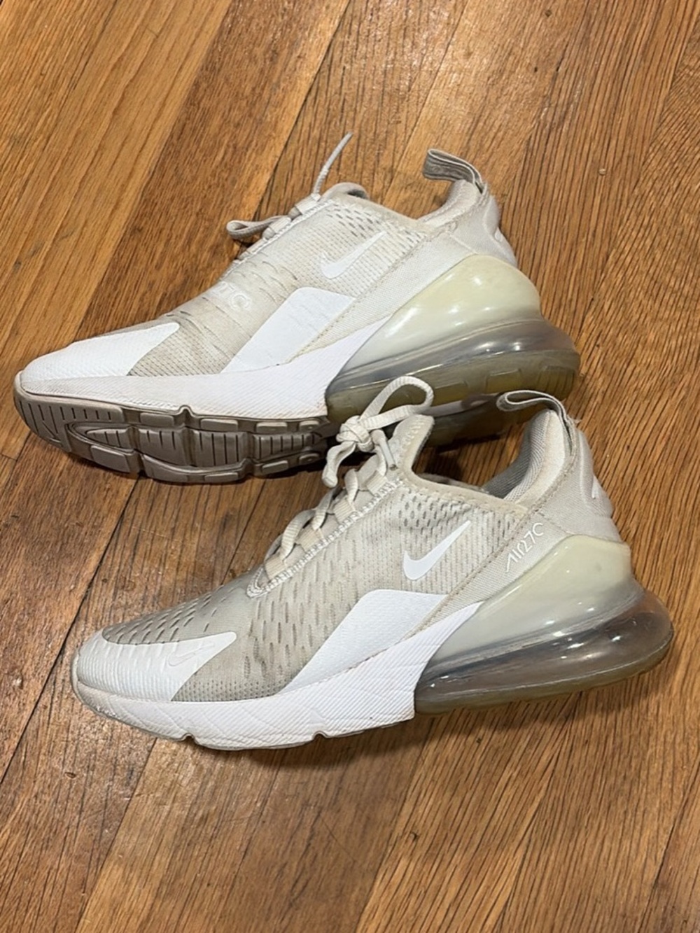 Nike Air Max 270 ivory and White Sneakers Youth size 4Y